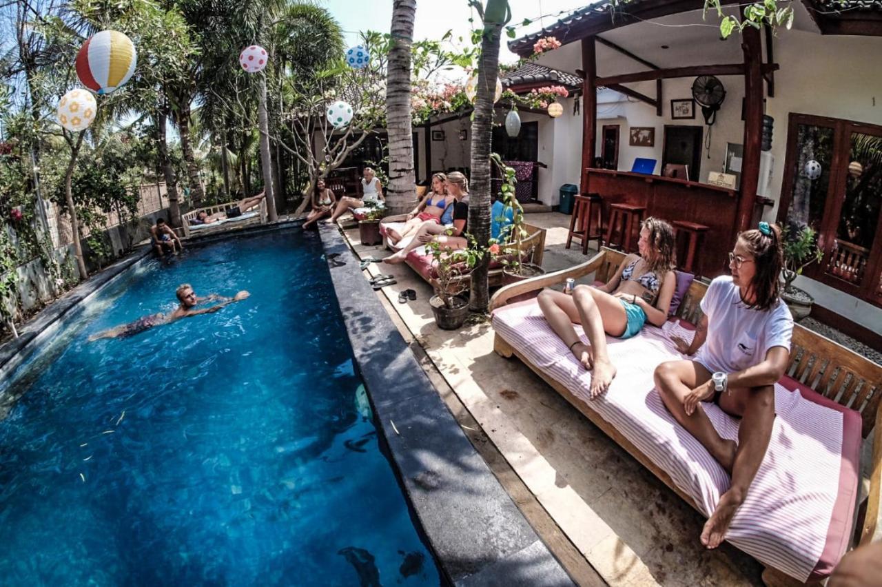 Aaliku Bungalows ギリ・トラワンガン エクステリア 写真
