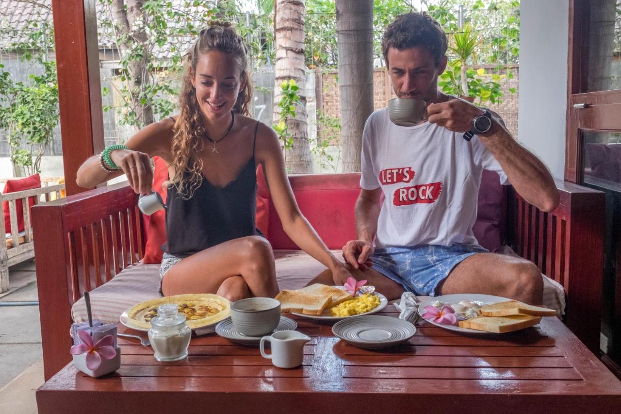 Aaliku Bungalows ギリ・トラワンガン エクステリア 写真